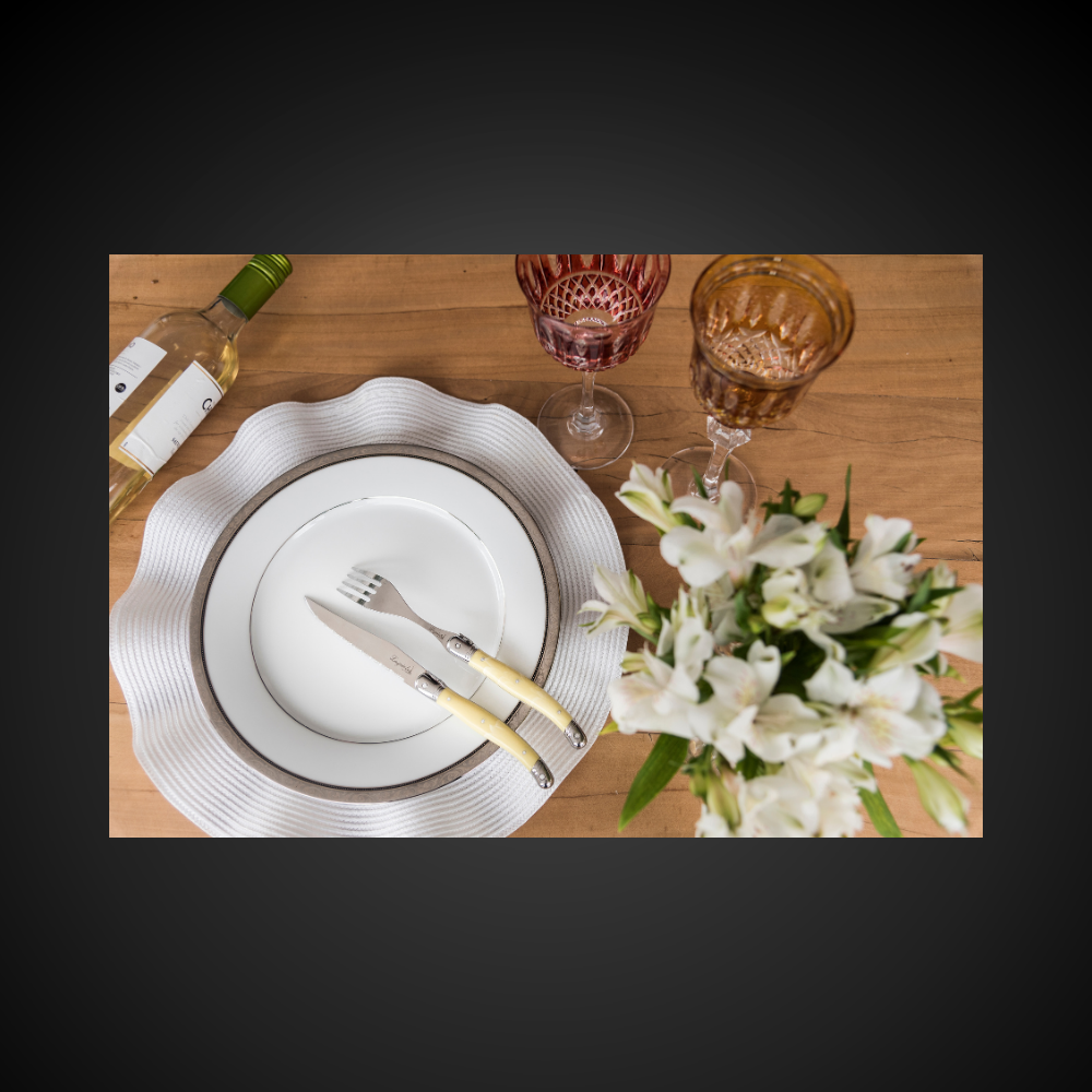 Conjunto De 6 Garfos Laguiole Luxo Em Bandeja De Madeira, Marfim